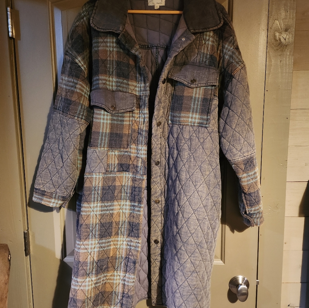 Oli & Hali Coat